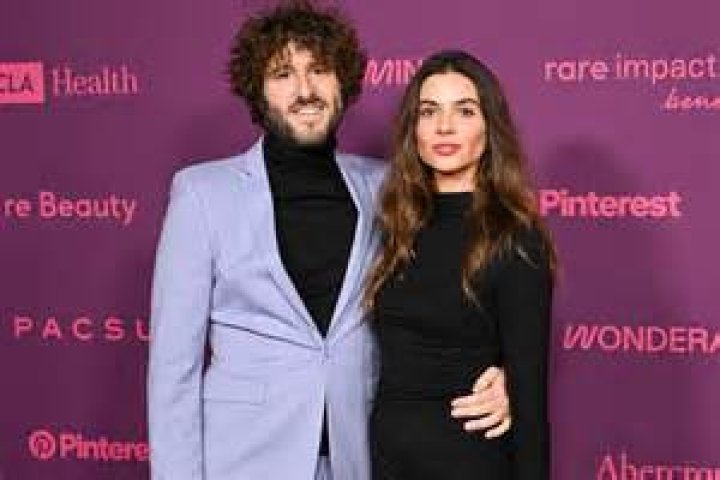 Lil Dicky – Biography, Facts & Life Story