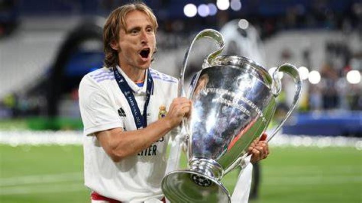 Luka Modric's net worth, wife, height, Ballon d'Or award, photos