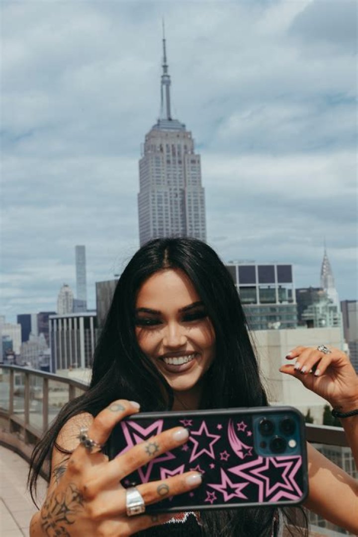 Maggie Rose Net Worth - How Much Does Maggie Rose Make?