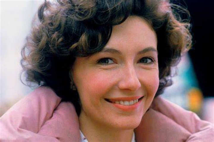 Mary Steenburgen as Louisa van der Luyden in The Age of Innocence (modern remake)
