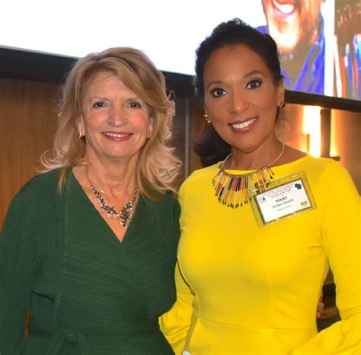 Mary Stoker Smith FOX 6, Bio, Age, Age, Husband, Salary, and Net Worth