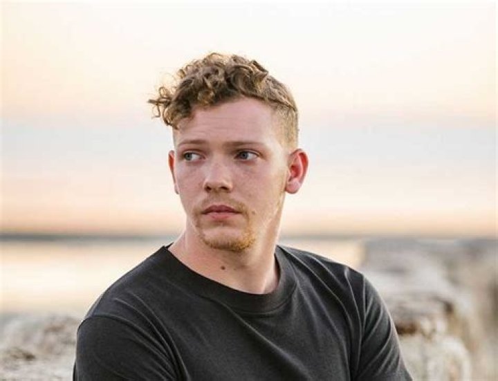 Matt Maeson Net Worth - How Much Does Matt Maeson Make?