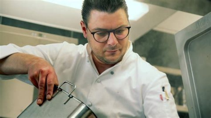 Maurizio Oster Wikipedia Bio And Alter, Who Is The Chef?
