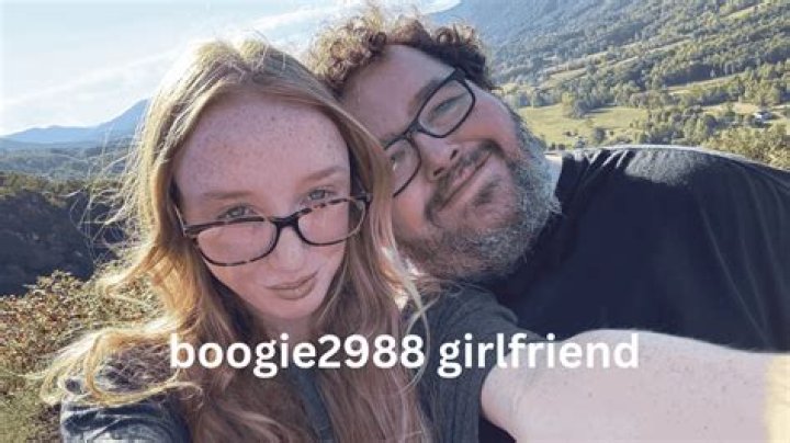Meet Boogie2988 New Girlfriend DeziWolf, Age Gap And Relationship