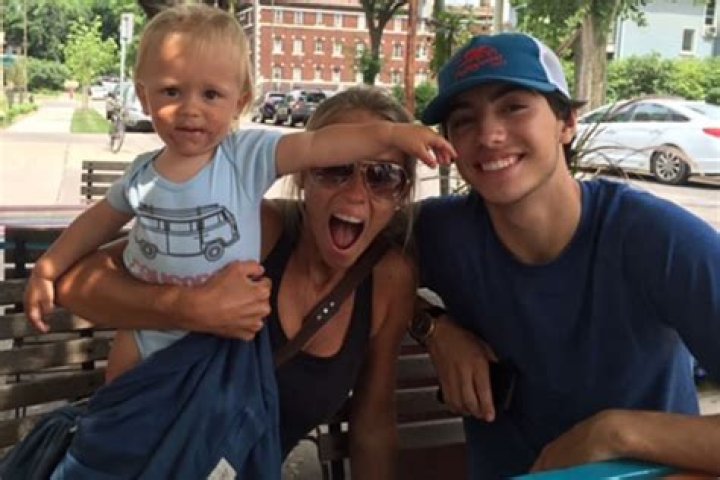 Meet Ethan and Harper – Sons of Nicole Curtis with exes Cimini and Maguire