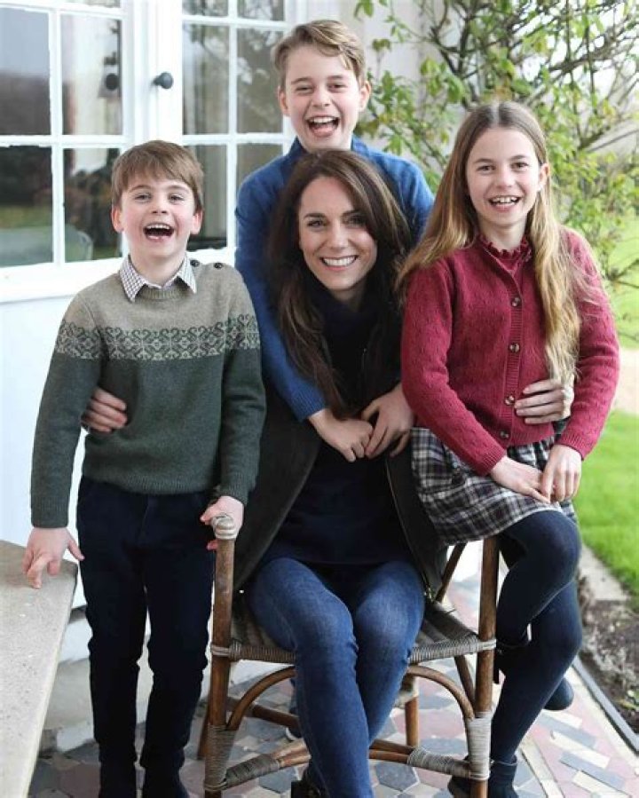 Meet Her Children And Husband