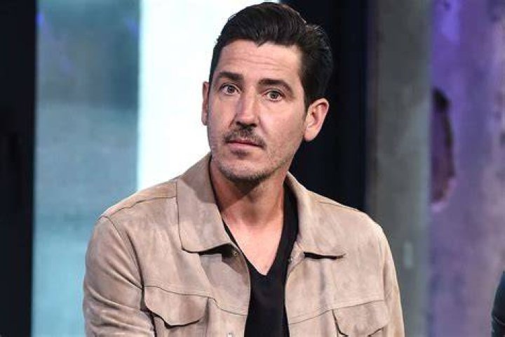 Meet Jonathan Knight's Siblings A Family Affair In Age Order
