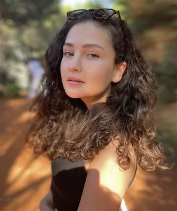 Melis Minkari – Biography, Facts & Life Story