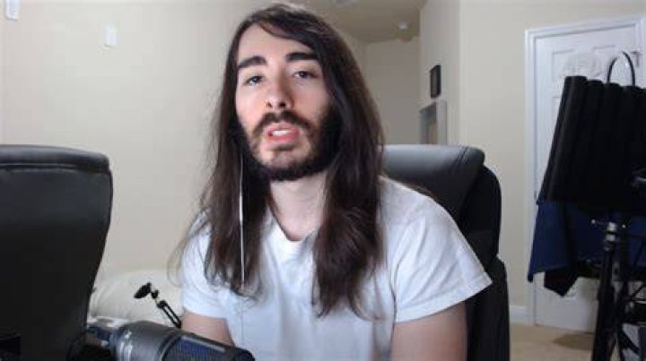 MoistCr1tikal announces original comic book, GODSLAP Dot Esports