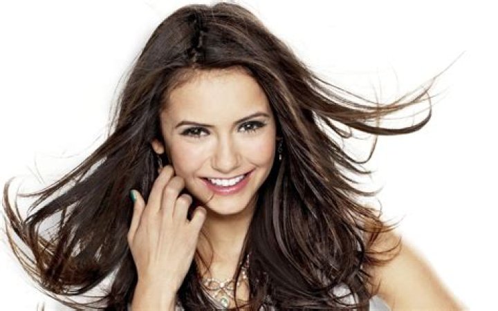 Nina Dobrev – Biography, Facts & Life Story