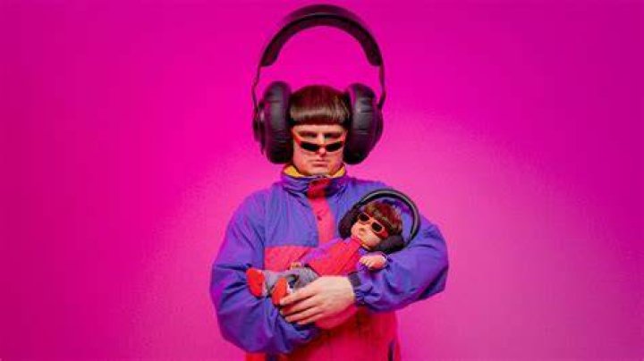 Oliver Tree's Quarantine Playlist Listen