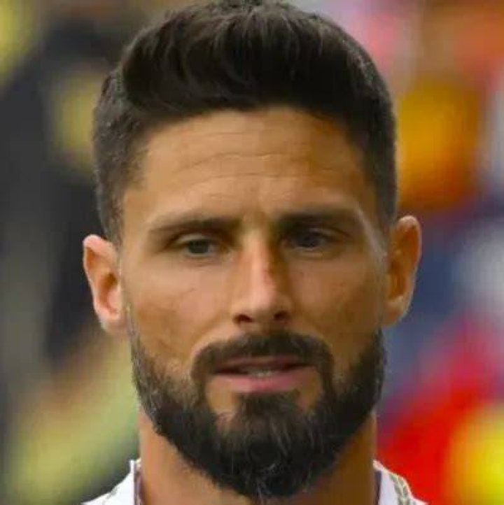 Olivier Giroud's salary, house, cars, contract, net worth, age, stats, latest news
