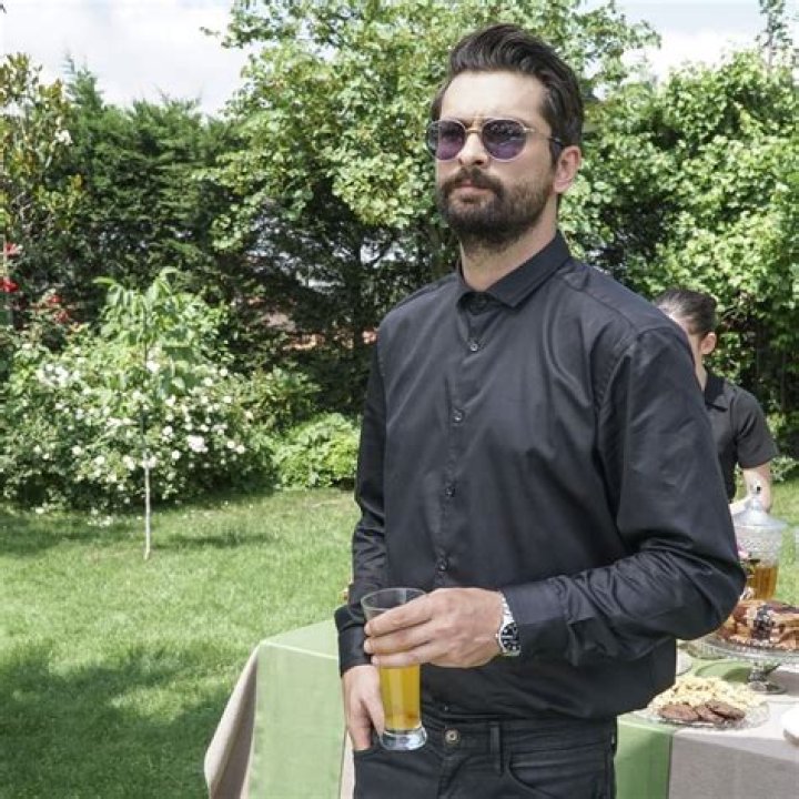 Onur Tuna – Biography, Facts & Life Story