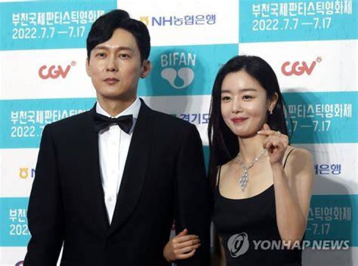 Park Byung Eun Wife Kdrama actors, Real wife, Korean actors