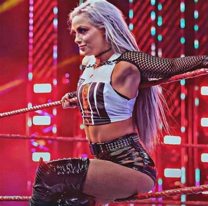 Pin on hot wrestling divas