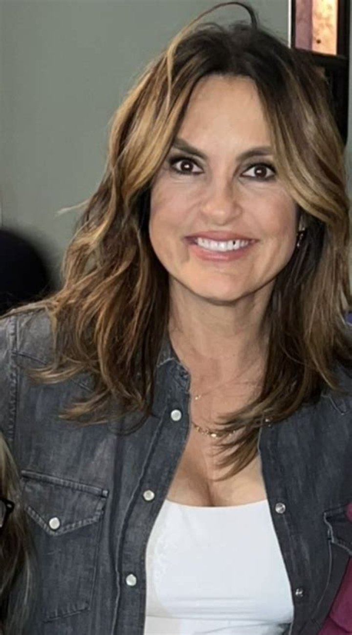 Pin on Mariska Hargitay