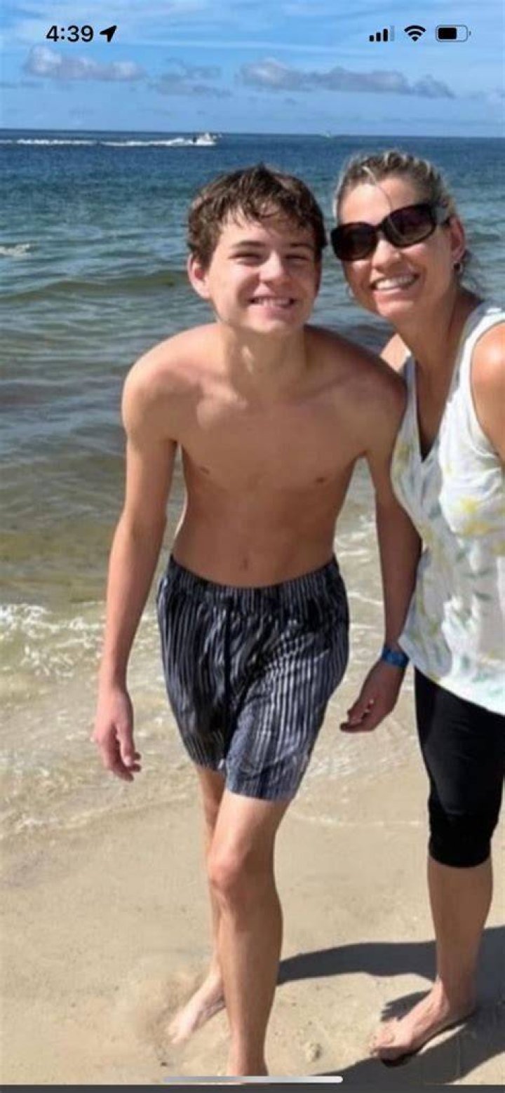 Preston Oliver Shirtless & Barefoot