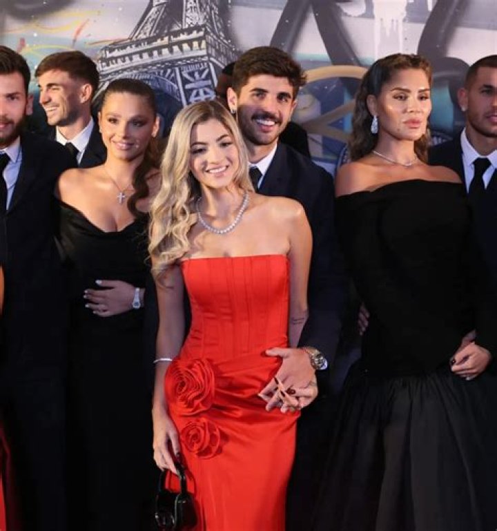 PSG players&rsquo; wives and girlfriends in 2024 with pictures