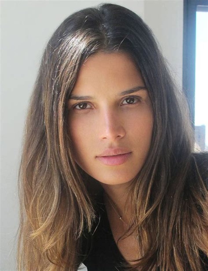 Raica Oliveira – Biography, Facts & Life Story
