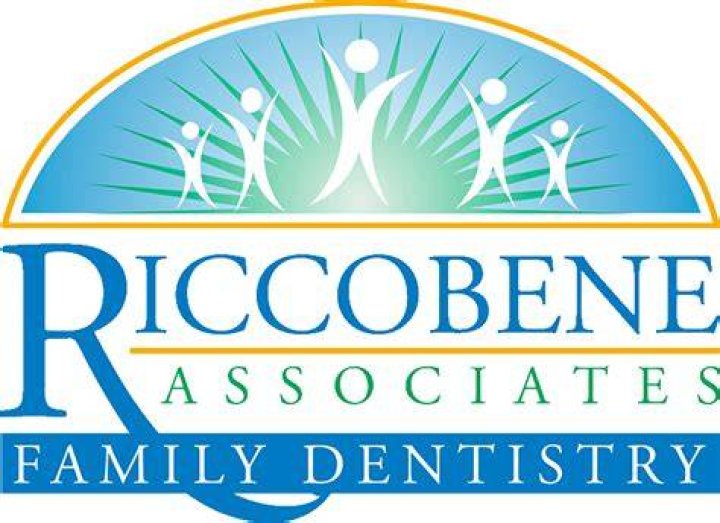Riccobene Associates Family Dentistry Hosts Riccobene Smiles on Us - A Day of Charitable Dentistry in Wilmington, NC