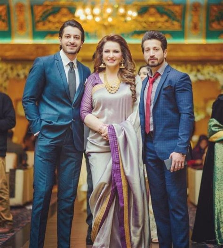 Saba Faisal – Biography, Facts & Life Story