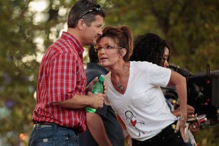 Sarah and Todd Palin celebrate family&rsquo;s fourth reality show, and