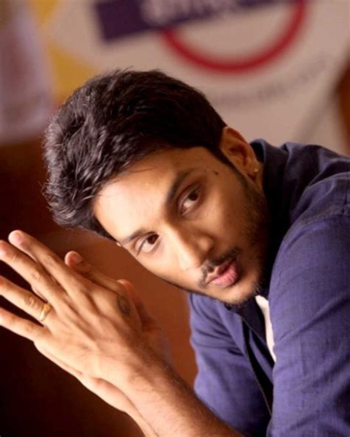 Sathish Krishnan – Biography, Facts & Life Story