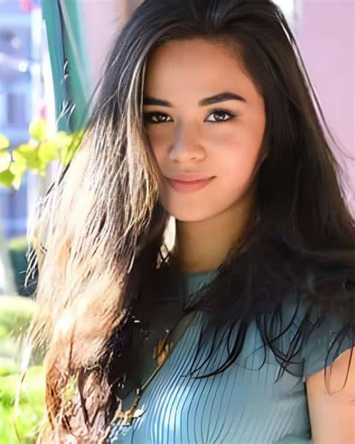 Scarlett Alexis Biography, Age, Family, Image, Net Worth &raquo; Bioofy