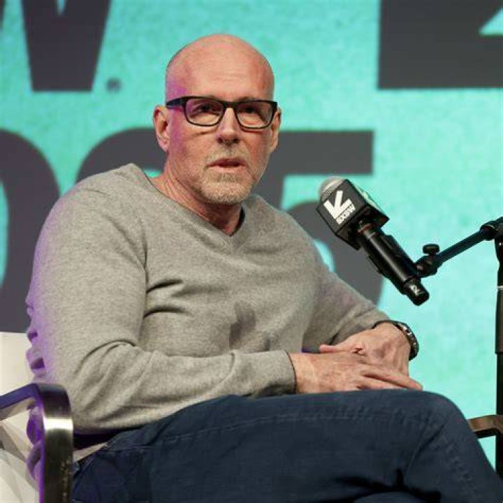 Scott Galloway Net Worth, Age, Height, Family, Wife, Partner Stark Times