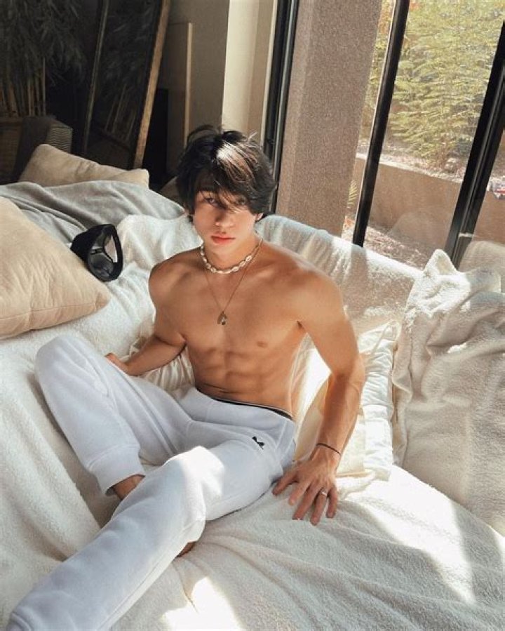 Sebastian Moy YouTuber, Bio, Wiki, Age, Height, Girlfriend, TikTok, and Net Worth