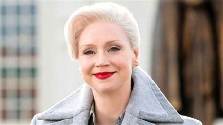 Shallon Lester Podcast, YouTube, Bio, Wiki, Age, Husband, Book, Salary, And Net Worth