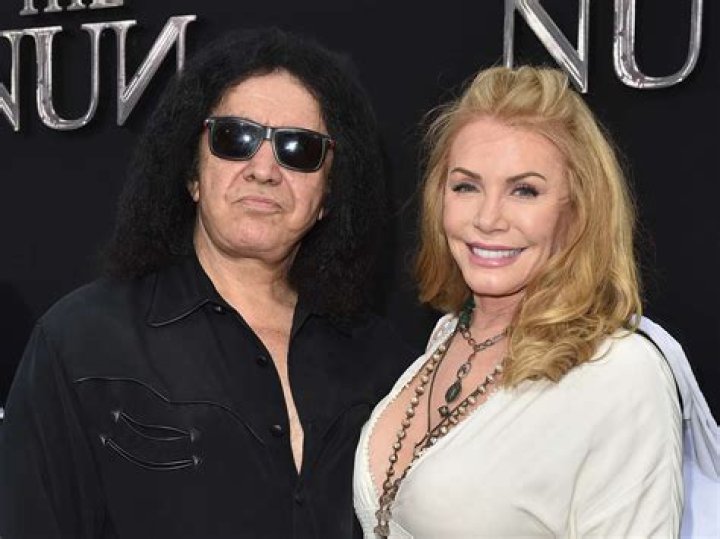 Shannon Tweed