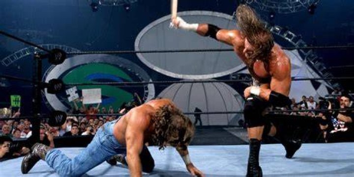 Shawn Michaels v Triple H SummerSlam 2002 Cropped