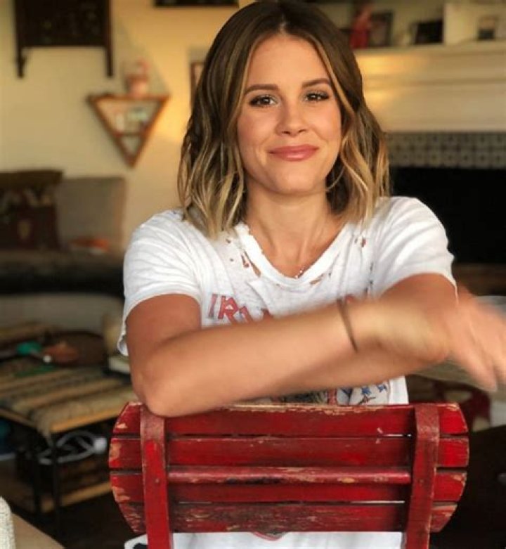 Sosie Bacon – Biography, Facts & Life Story