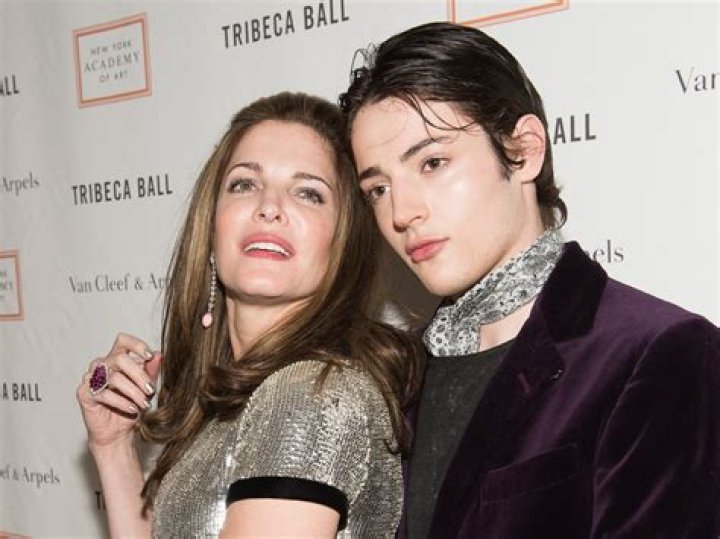Stephanie Seymour Model, Bio, Wiki, Age, Husband, Son, Children, and Net Worth