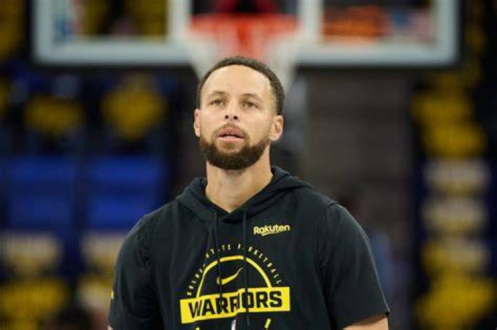 Stephen Curry warns the NBA about Warriors capabilities