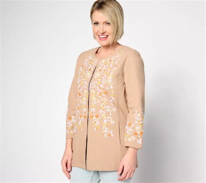 Susan Graver Qvc, Bio, Wiki, Age, Husband, Tops, Dresses, And Net Worth