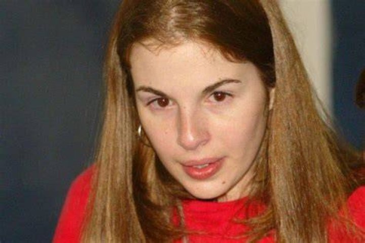 Suzane von Richthofen passa para o regime semiaberto Metr&oacute;poles