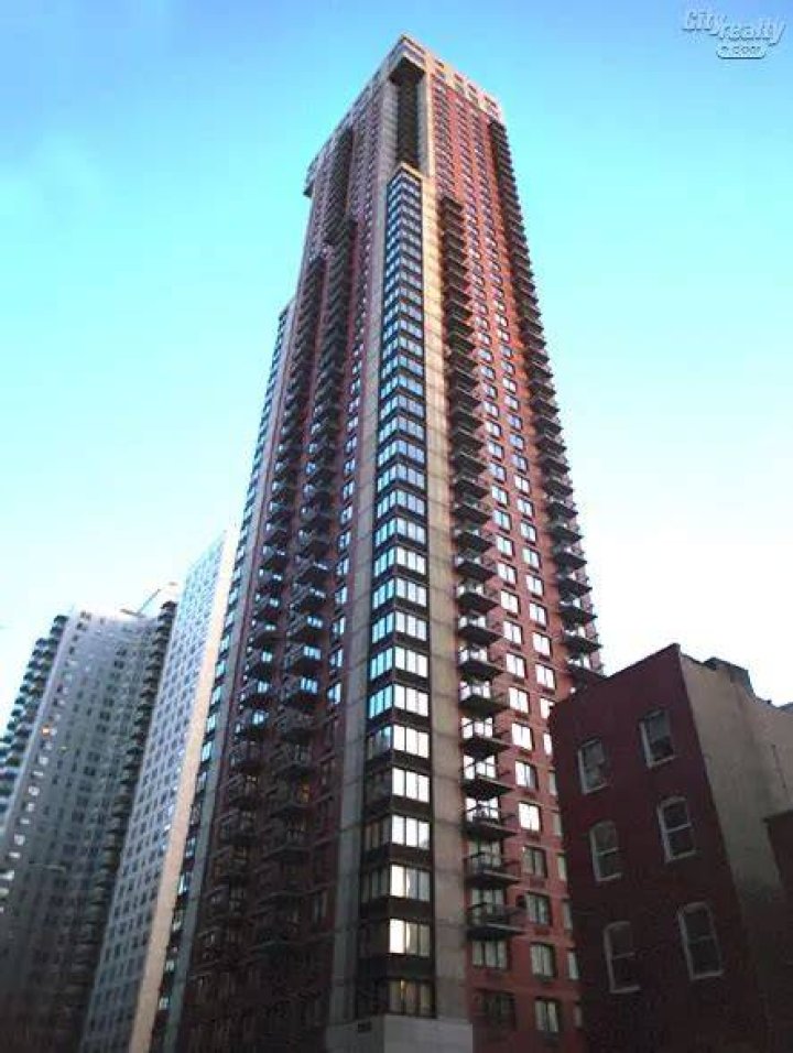 The Highpoint, 250 East 40th Street, NYC - Condo Apartments