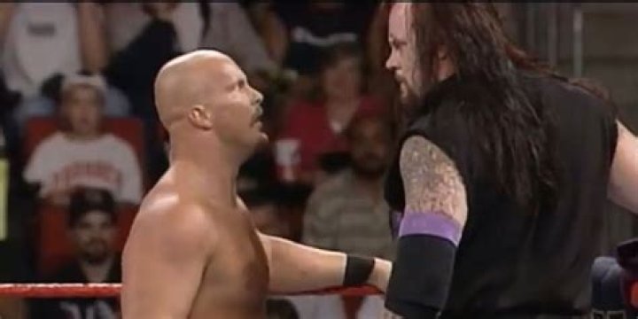 The Undertaker v Steve Austin Raw June 28, 1999 Cropped