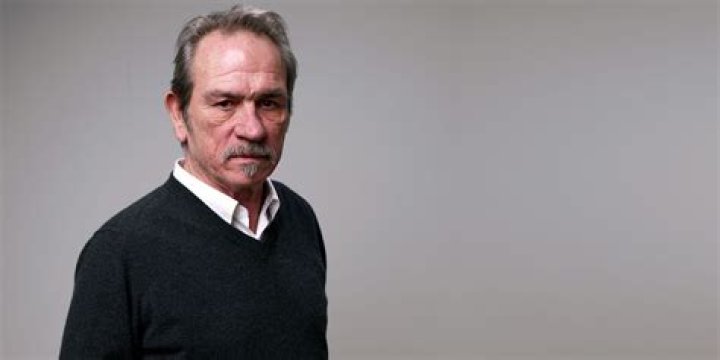 Tommy Lee Jones Net worth, House, Car, Salary, Wife & Family 2018 Muzul