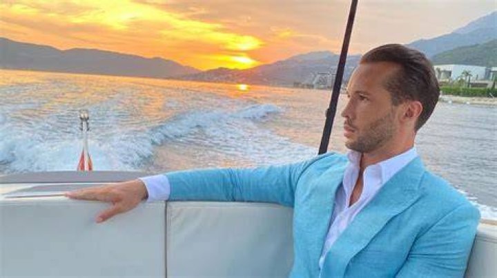 Tristan Tate's height, brother, daughter, net worth, Instagram, kickboxing career