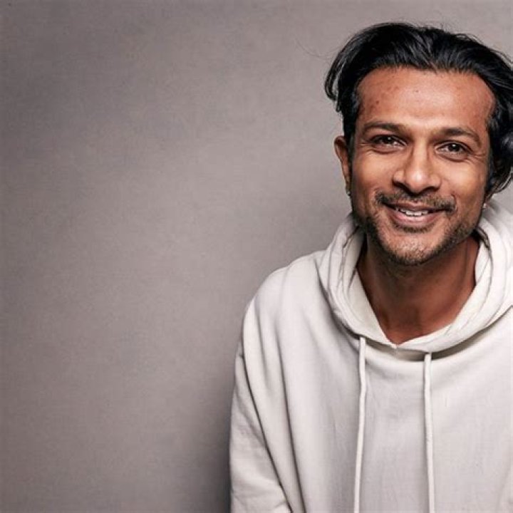 Utkarsh Ambudkar – Biography, Facts & Life Story