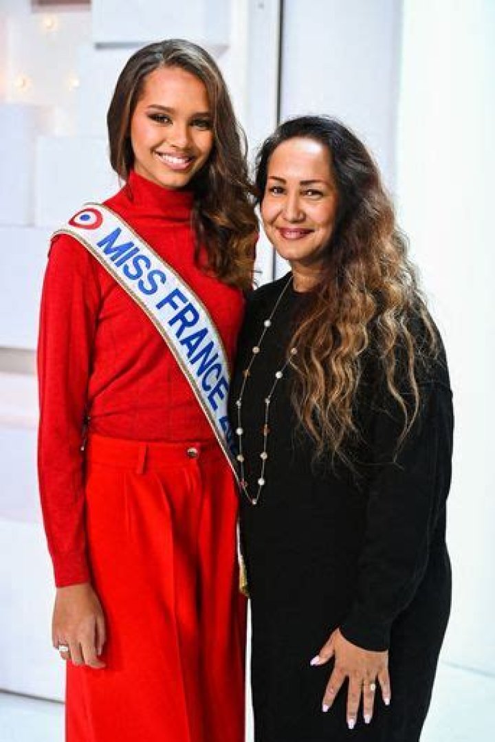 Who Are Miss France Indira Ampiot Parents-Didier & Beatrice?