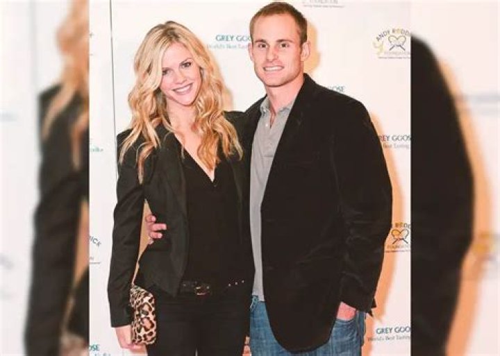 Who Is Brooklyn Decker Married To? The Actress’ Love Life