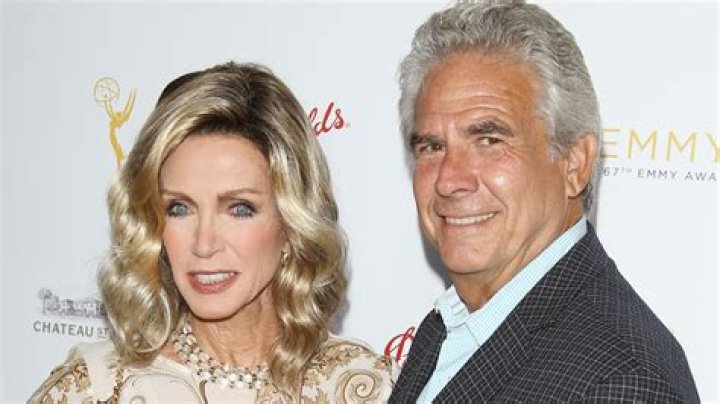 Who Is Donna Huyssoon, Travis Knight Wife? Wikipedia And Age