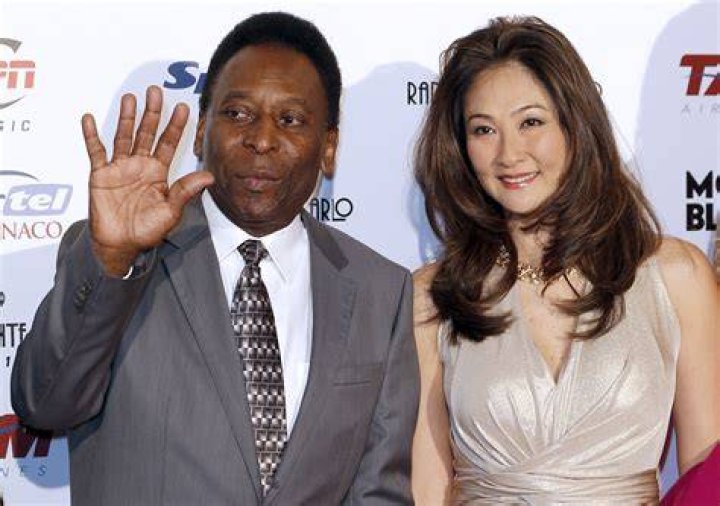 Who is Marcia Aoki, wife of football legend Pele? Bio and facts