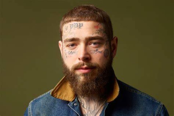 Who is Post Malone's Girlfriend 2020? Medium