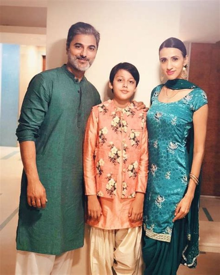 Who Is Siddhant Suryawanshi Wife Alesia Raut: Meet His Daughter