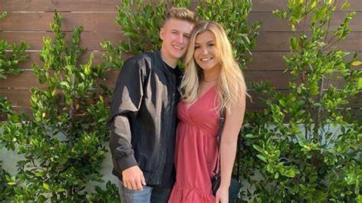 Who is Symfuhny Girlfriend? Know About His Relationship in 2021